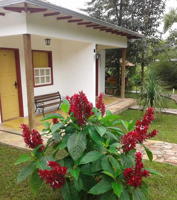 Pousada Da Serrinha มาเรียนา ภายนอก รูปภาพ