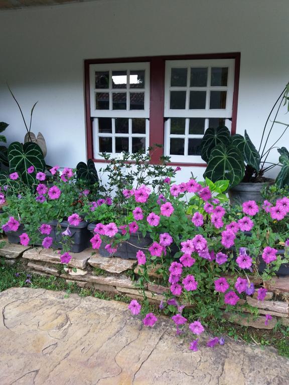 Pousada Da Serrinha มาเรียนา ภายนอก รูปภาพ